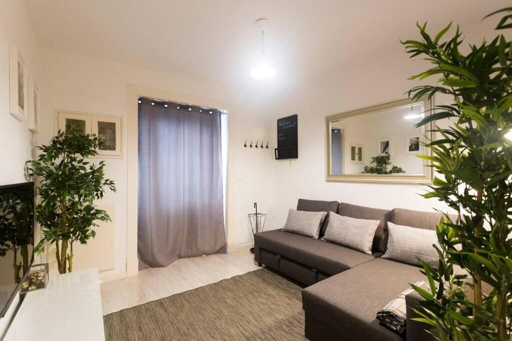 Ola Lisbon - Principe Real I Apartment Bagian luar foto