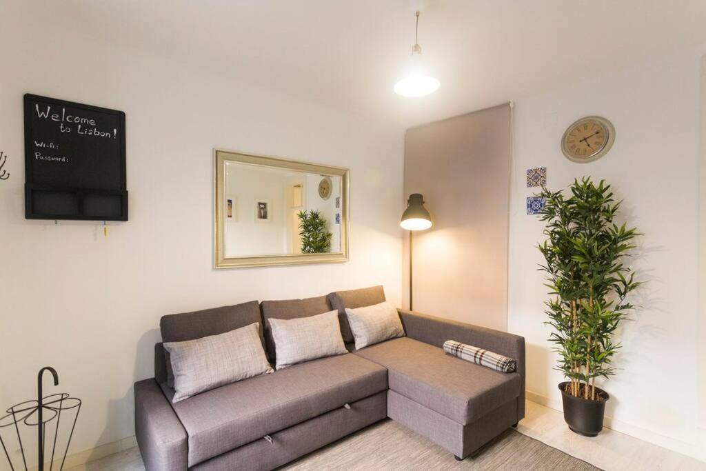 Ola Lisbon - Principe Real I Apartment Bagian luar foto