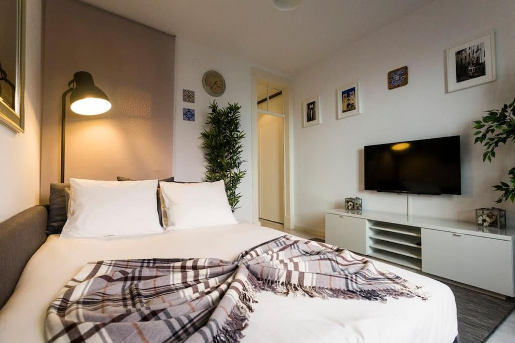 Ola Lisbon - Principe Real I Apartment Bagian luar foto